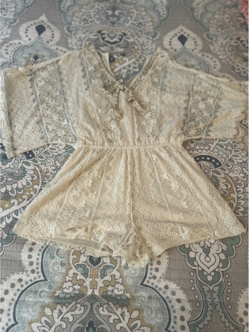 Venus Lace Romper with Tassel Tie in Cream, Size M